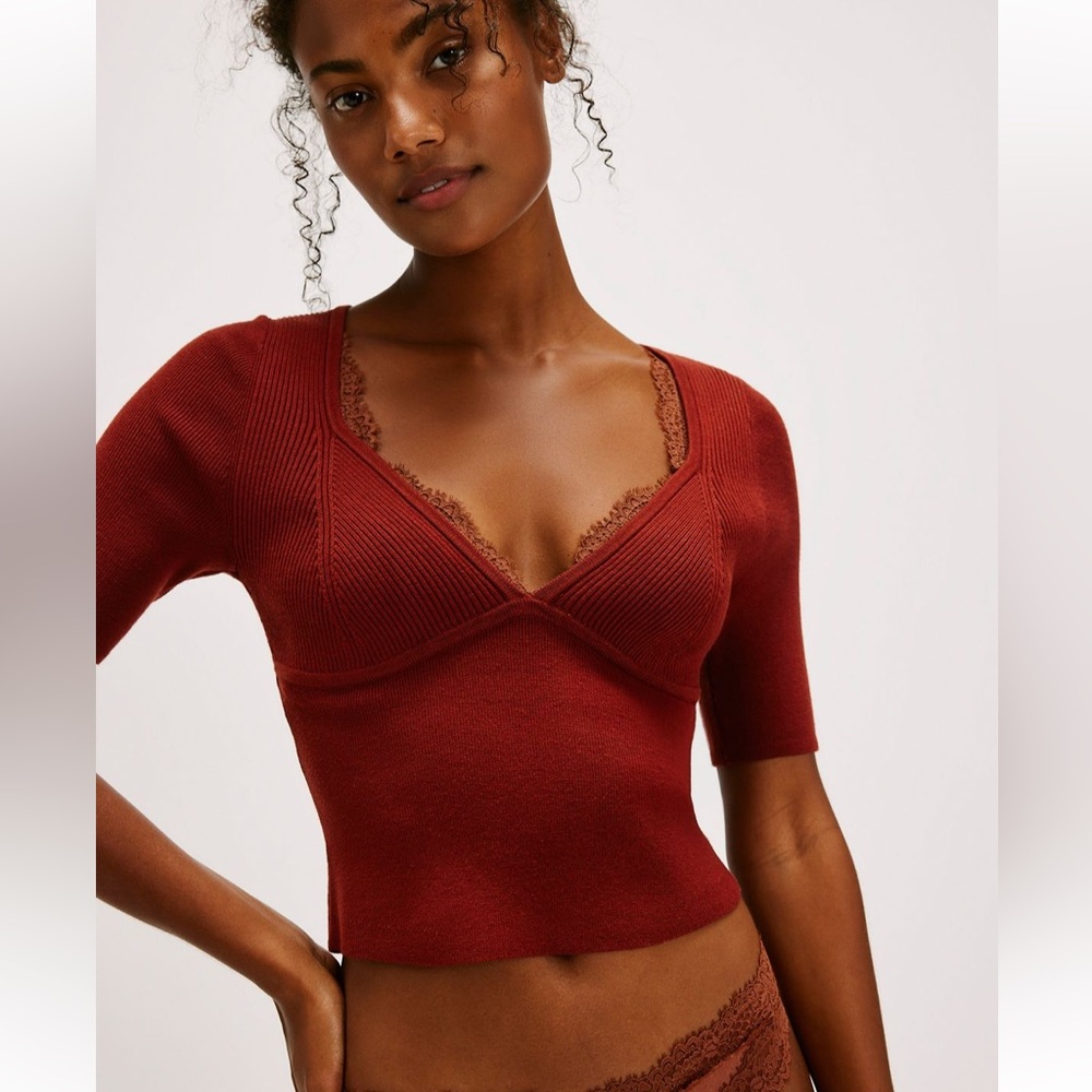 Free people Teagan Swit Short sleeve sweater shirts